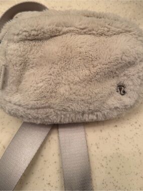 Lululemon Faux Fur Crossbody Bag in Light beige - Small Accessory
